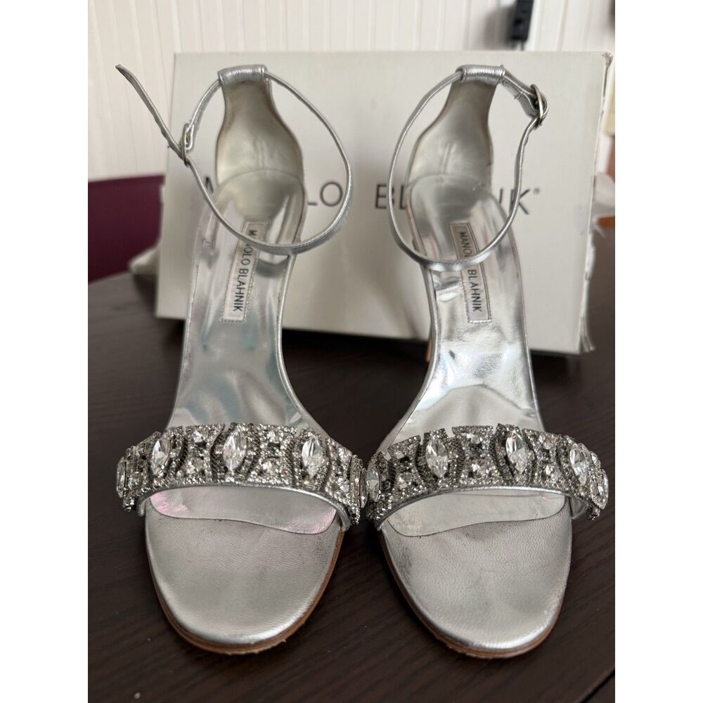 Manolo Blahnik Chamosca 105 Silver Crystal Embellished Ankle Strap Sandals 40.5